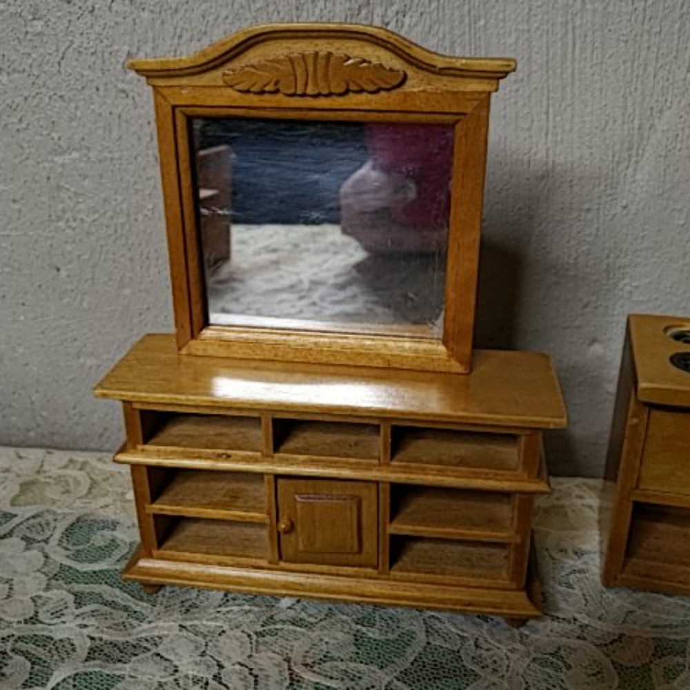 Vintage Doll House Wood Furniture Large set 12 Pc - Picture 10 of 16